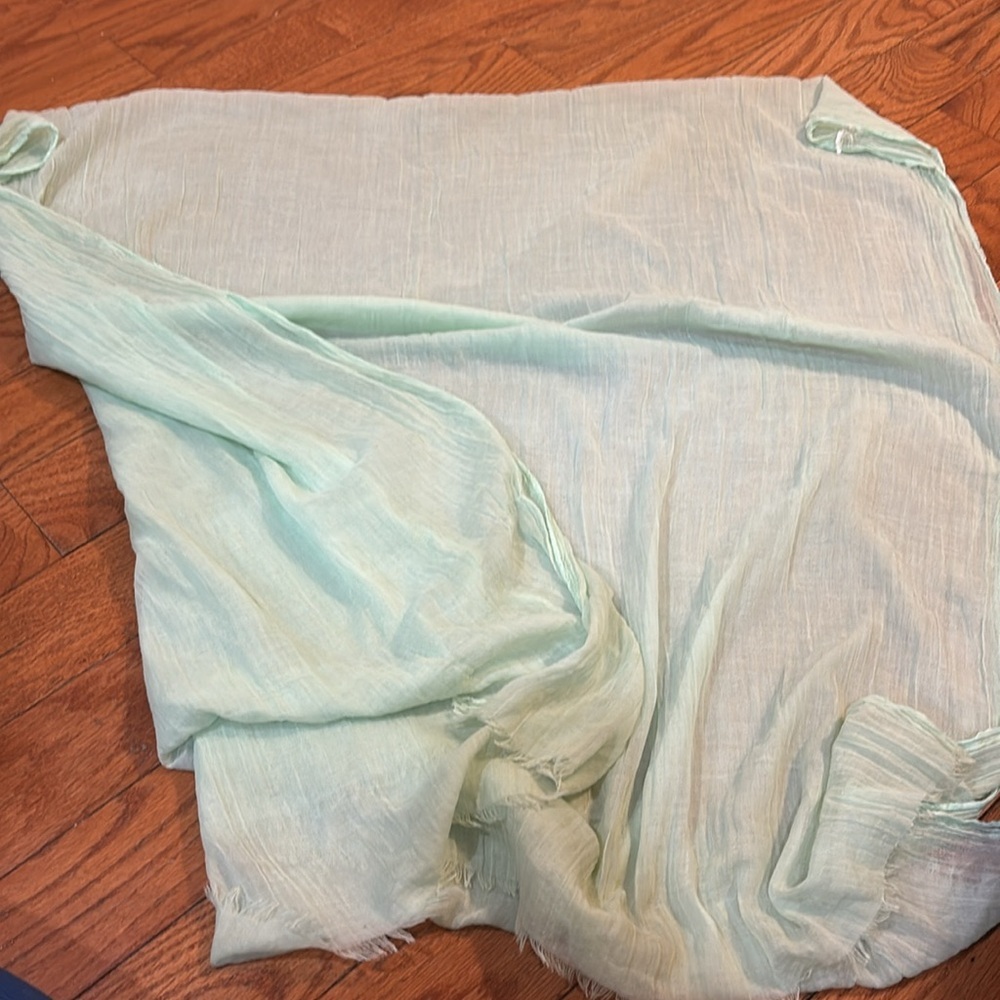 Lime green wrap around big beautiful scarf 72 inches long and 35 inches wide - Picture 4 of 5